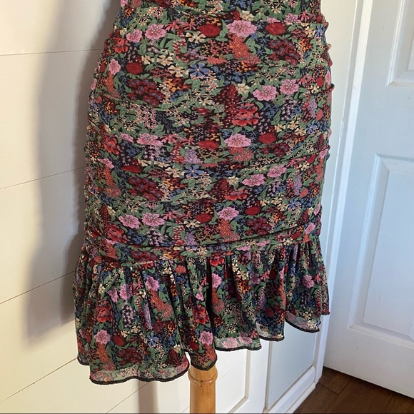 Lulu’s Floral Ruched Ruffle Spaghetti Strap Dress - Picture 4 of 10